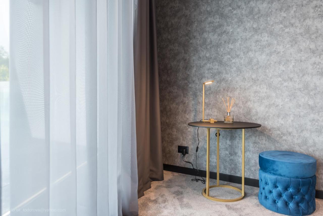 Lotus Luxury Rooms Varna Exterior photo